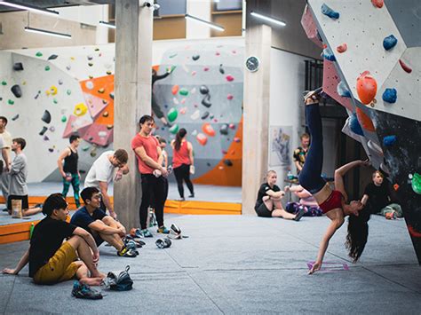 Stronghold Climbing Centre - London Fields